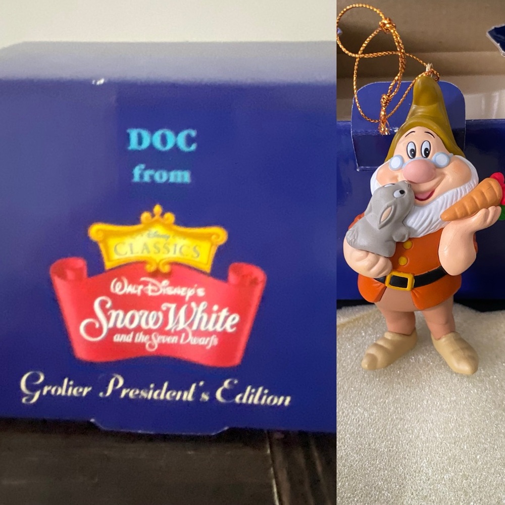 Doc ornament-  Disney Collectible Disney Snow White - Picture 2 of 3